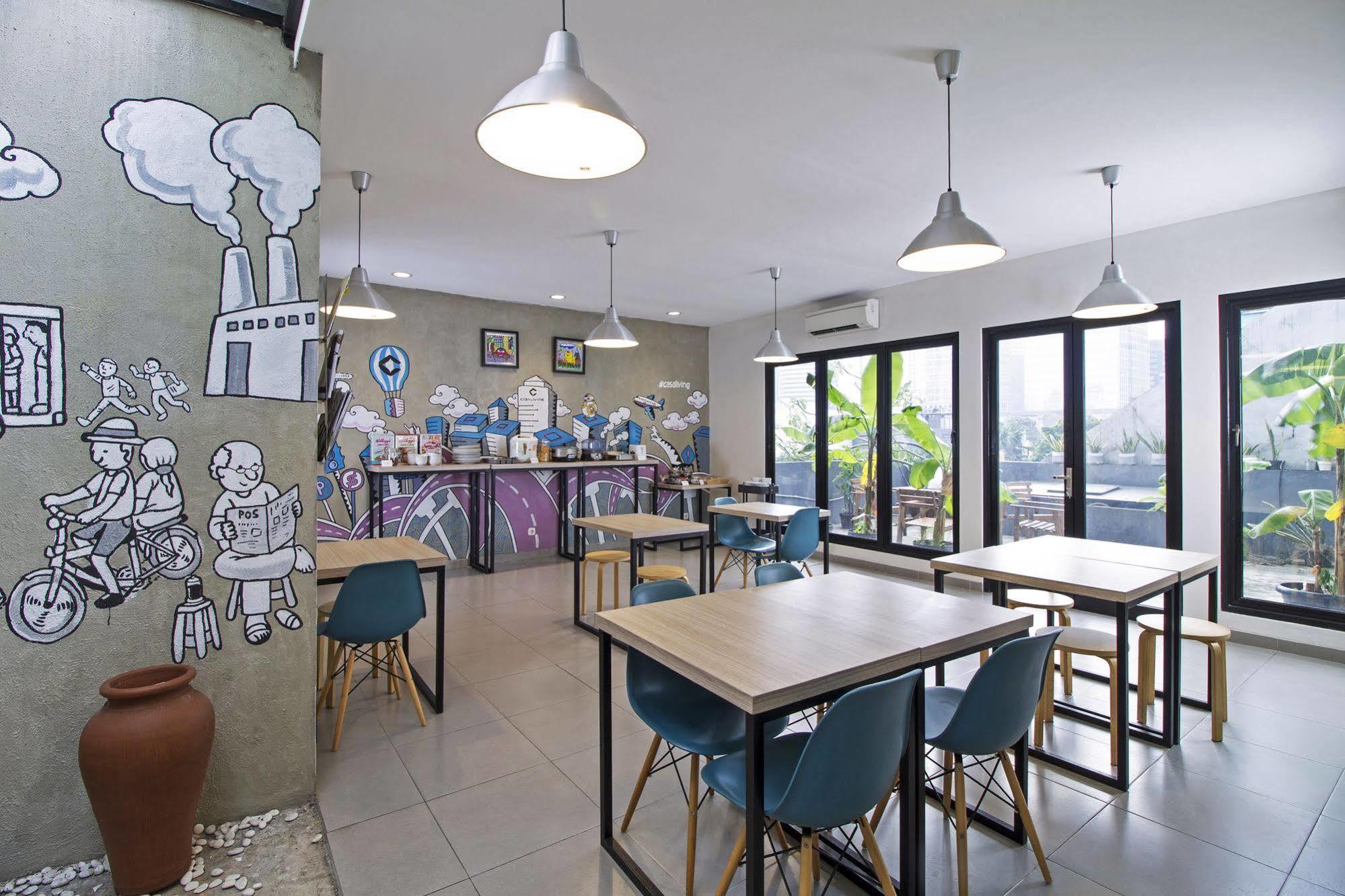 Reddoorz Plus @ Setiabudi Eight Jakarta Luaran gambar